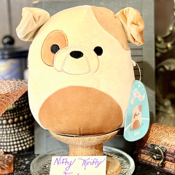 NWT Griz The Bulldog Squishmallow Stuffed Plush Collectible Toy - Picture 1 of 8